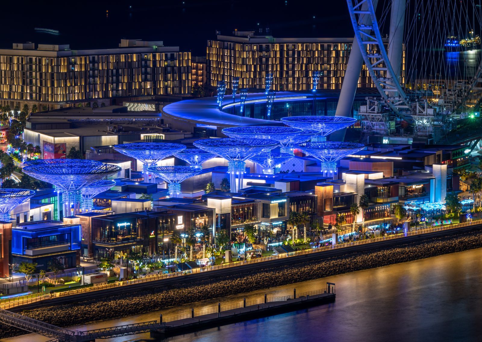 best restaurants in bluewaters